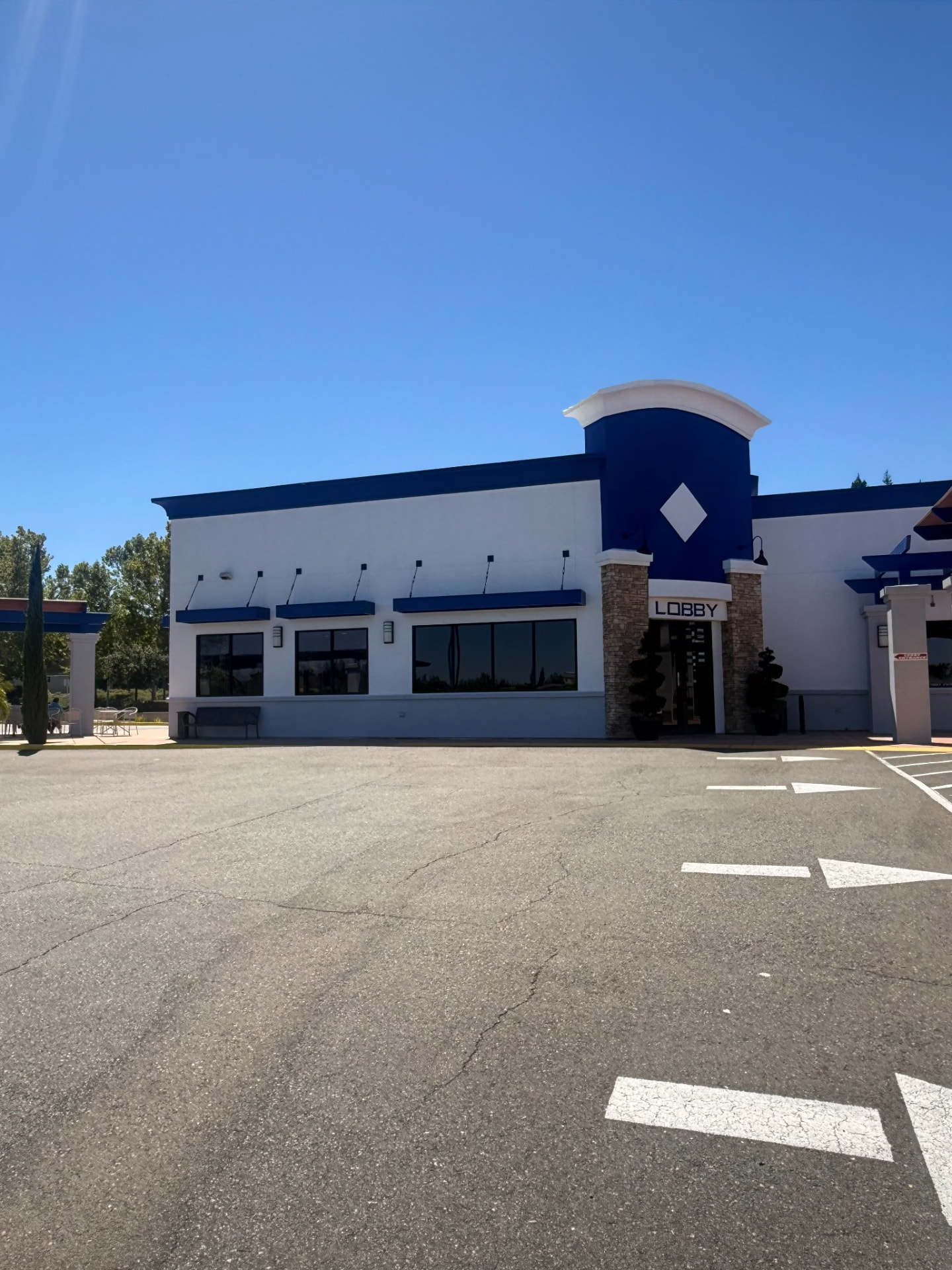 Location Exterior